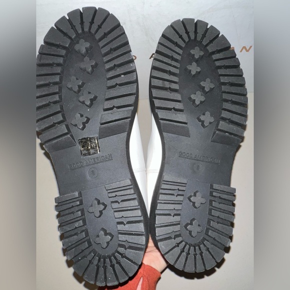 🤍 NIB! Good American Chelsea Leather Boots - Picture 8 of 9